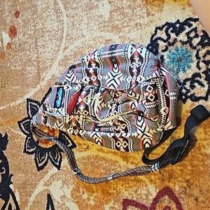 Kavu sling back purse